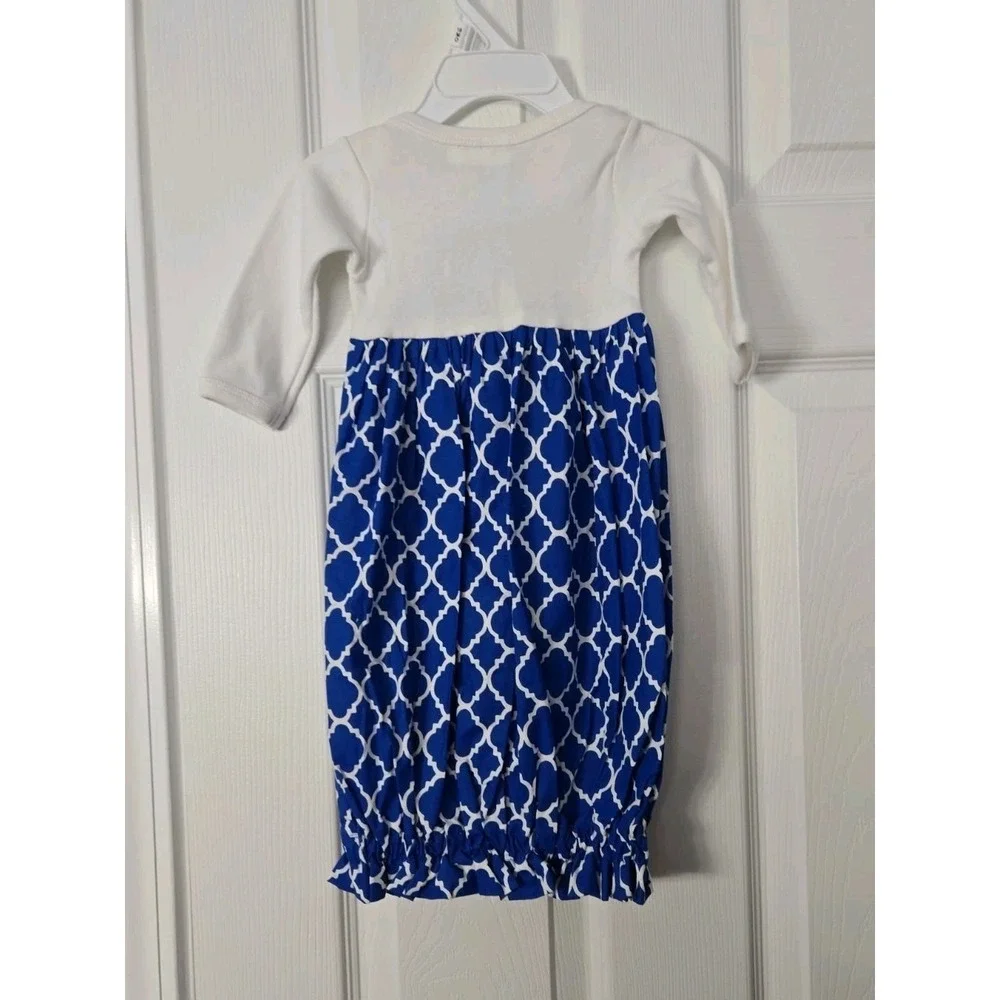 NWOT Toodles Boutique Blue and White Soft Newborn Layette‎ Gown NB
